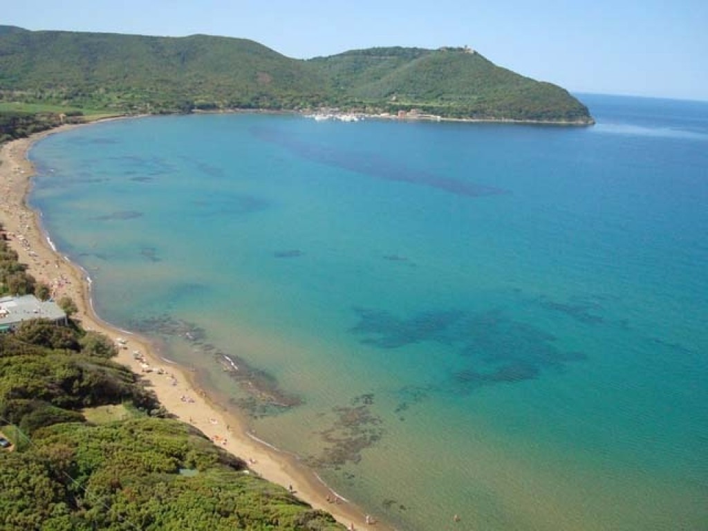 Golfo di Baratti (Livorno) - Appartamenti Manuela Attività in Toscana