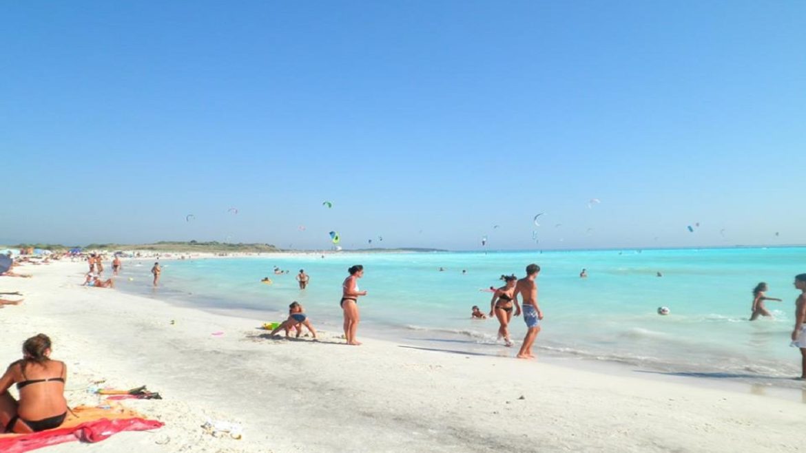 Spiagge Bianche Vada (Livorno) - Appartamenti Manuela Attività in Toscana